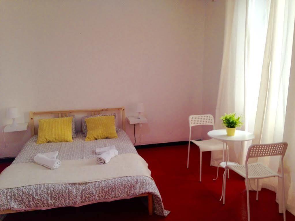 Propia 2* Valence